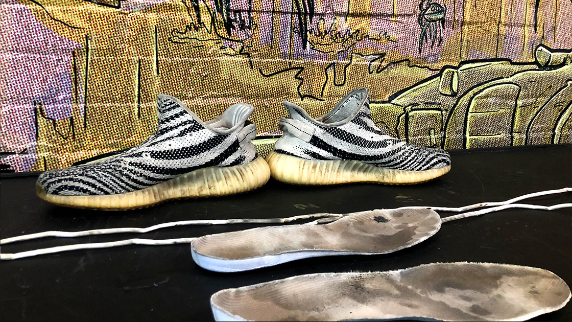 Yeezy 350 Zebra Before Cleaning Dope Street Shoes Insides
