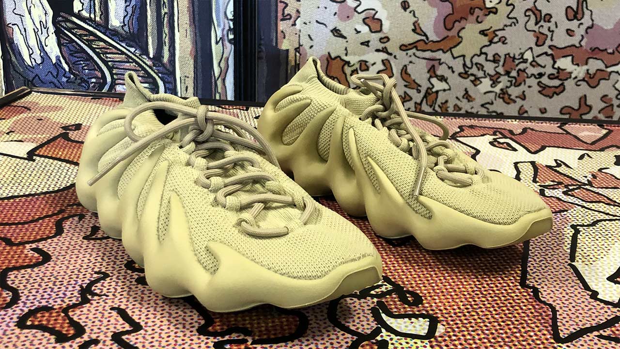 Yeezy 450 Resin After Cleaning Right